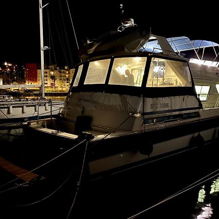 Navi Yacht A Sete, 2 A 8 Couchages, Privatif Hotel Екстериор снимка