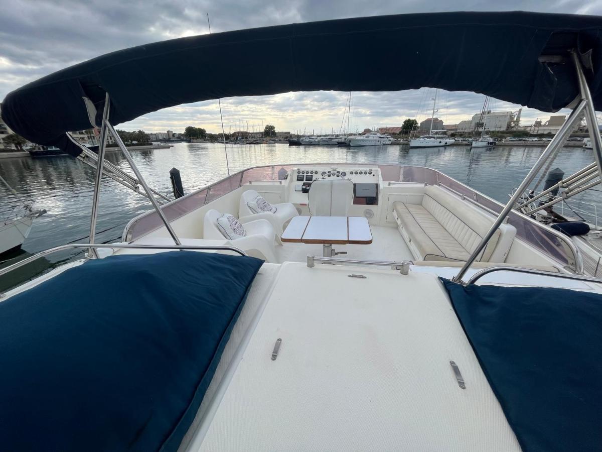 Navi Yacht A Sete, 2 A 8 Couchages, Privatif Hotel Екстериор снимка