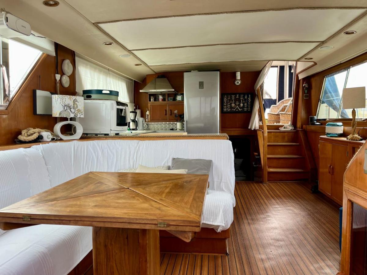 Navi Yacht A Sete, 2 A 8 Couchages, Privatif Hotel Екстериор снимка
